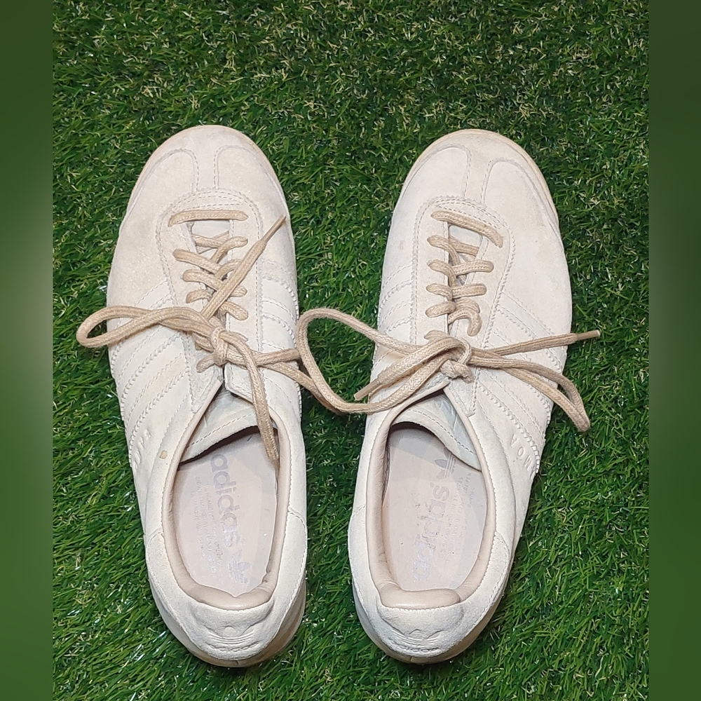 Adidas Oyster Holdings X Samoa Vintage Pigskin  Men's Running Sneaker | Size 7.5
